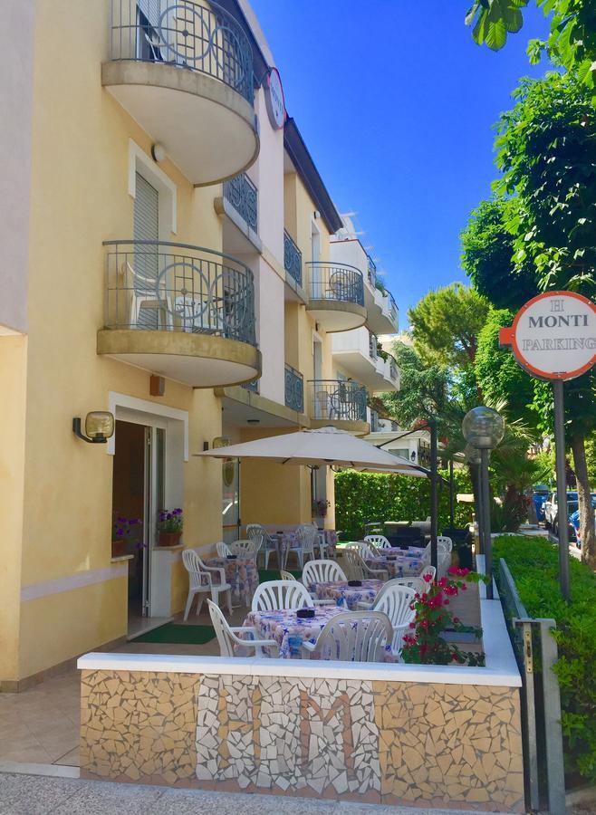 Hotel Monti Riccione Esterno foto